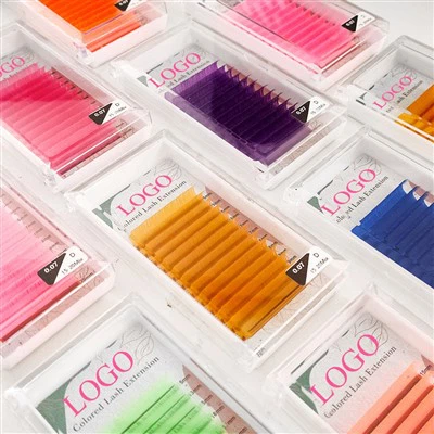 Extensii de gene cu volum colorat